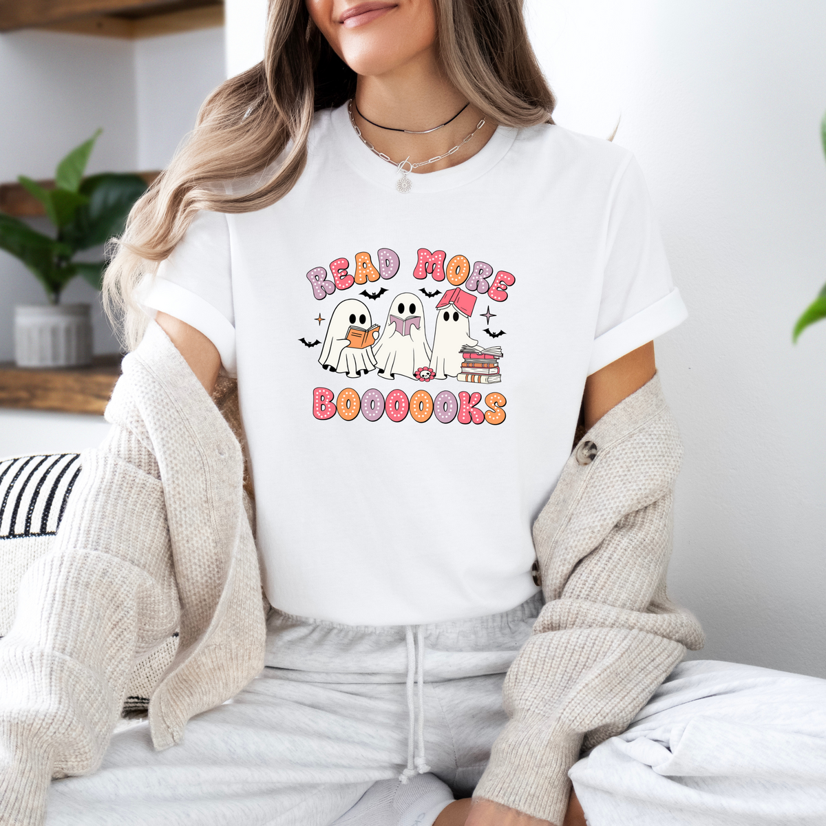 Read More Boooks Short Sleeve Tee